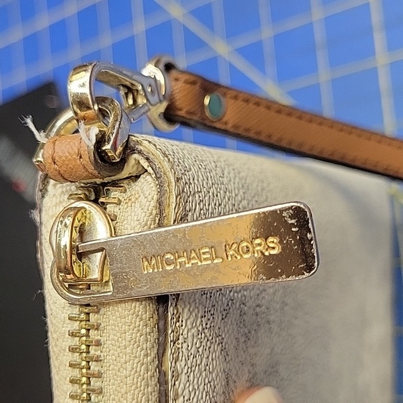 Michael Kors Jet Set Travel Large Continental Wallet Wristlet MK Vanilla Brown - Picture 5 of 16